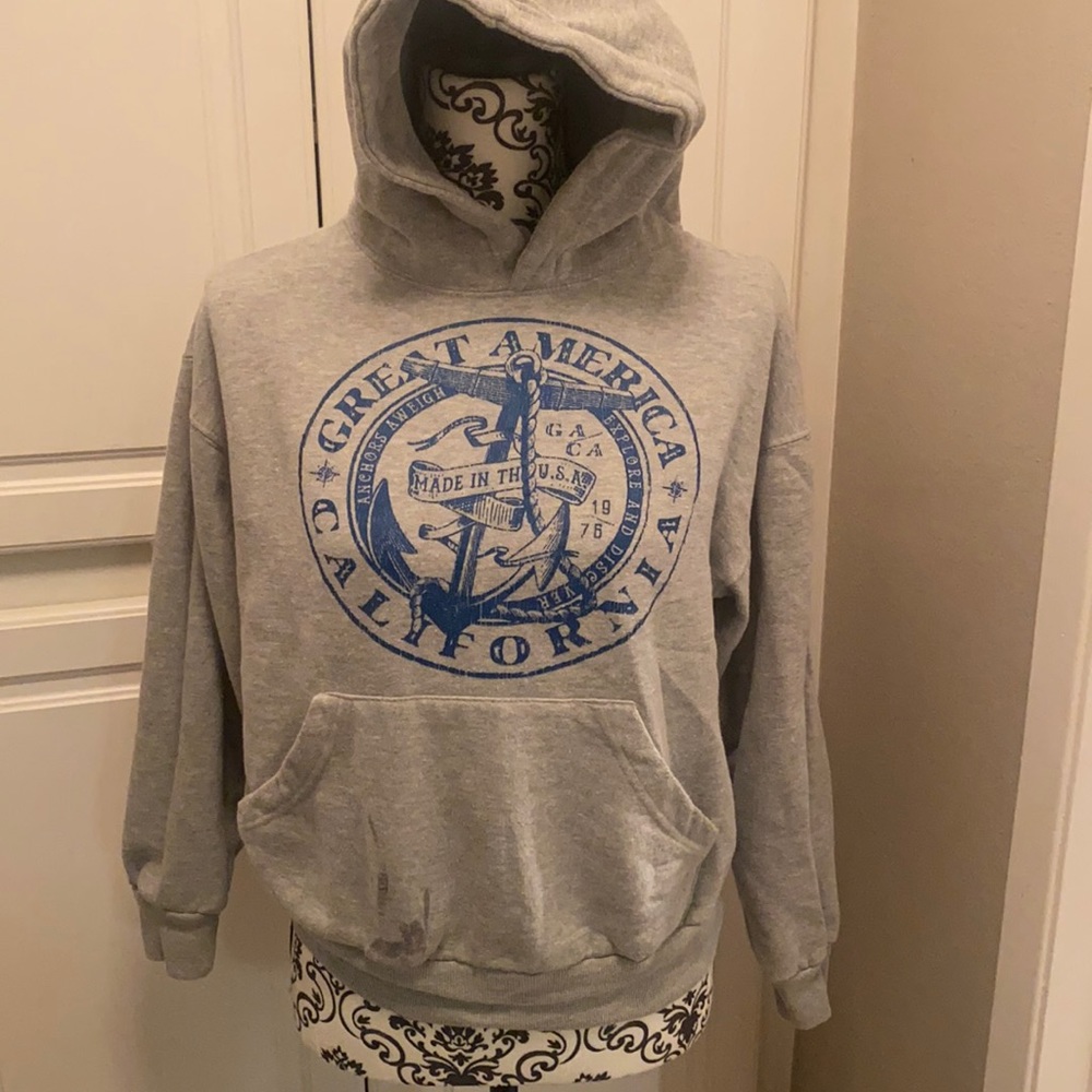 Great America California Hoodie. Gently used.